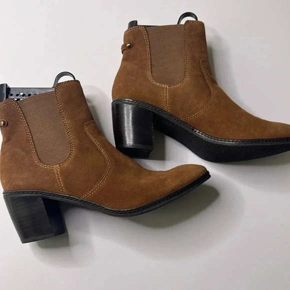 Anne Klein leather pull on boots brown and size 8.5 - Picture 2 of 8